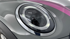 MINI Hatchback 1.5 Cooper Classic 3dr Auto Petrol Hatchback